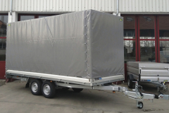 Anhaenger_UNSINN_mit_Plane_2